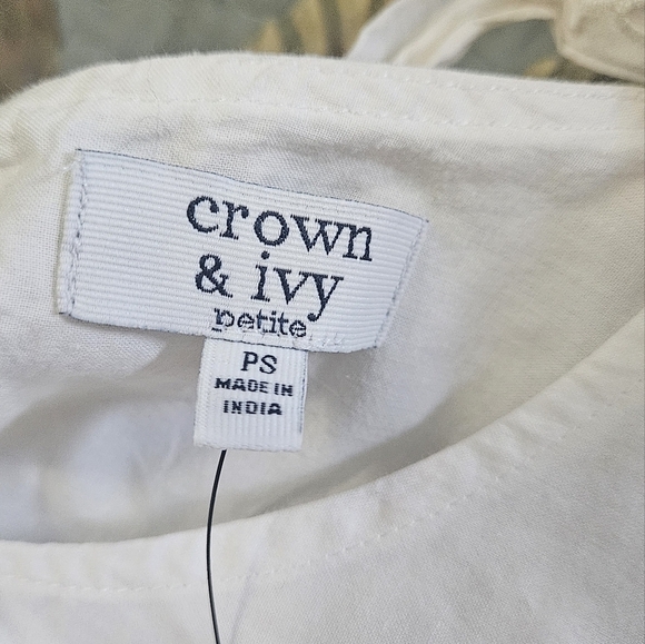 CROWN & IVY Lace Eyelet Ruffled Peplum Blouse In White. Size SP NWT - Picture 3 of 12